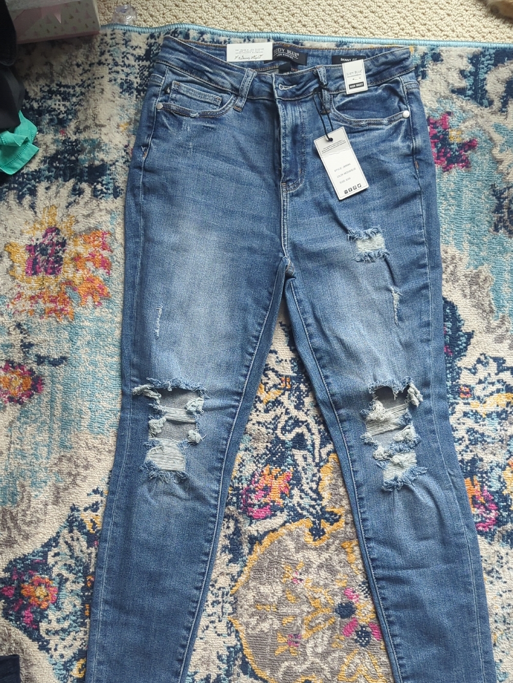 Judy Blue Medium Blue Ripped Skinny Jeans